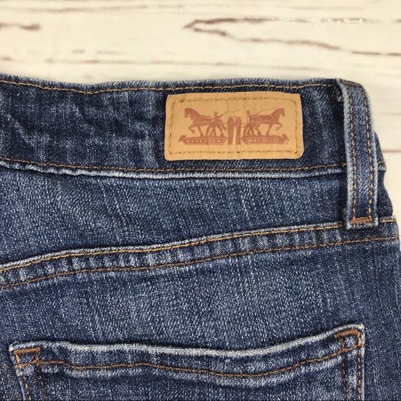 Women’s Levi’s Size 6M Straight Leg Jeans T - Picture 2 of 8